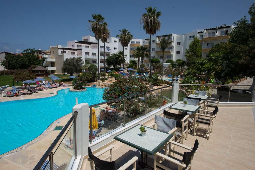 Mayfair Gardens Hotel