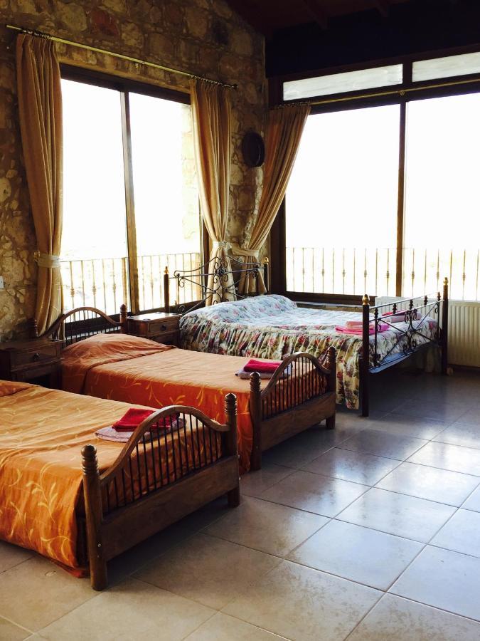 With View In Polis Area Bed & Breakfast Simou