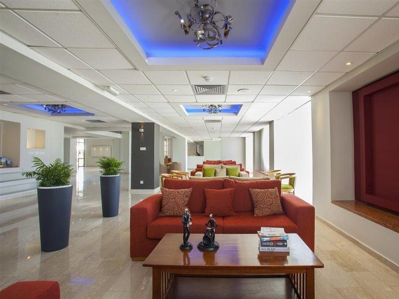 Mayfair Gardens Hotel 3*