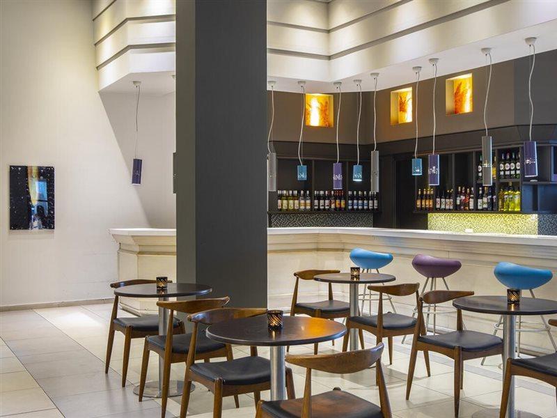 Mayfair Gardens Hotel Paphos