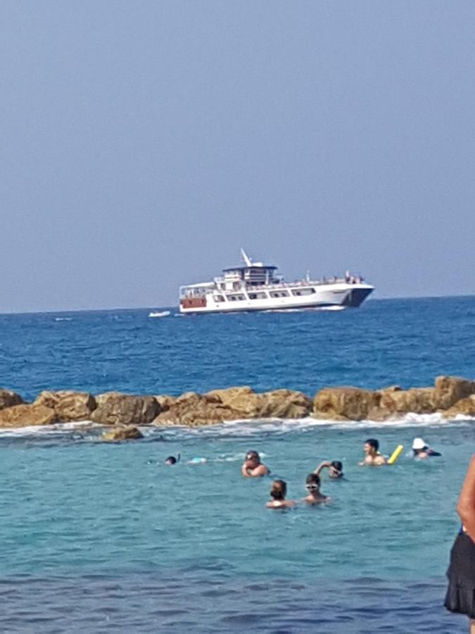 Pelagos Hill