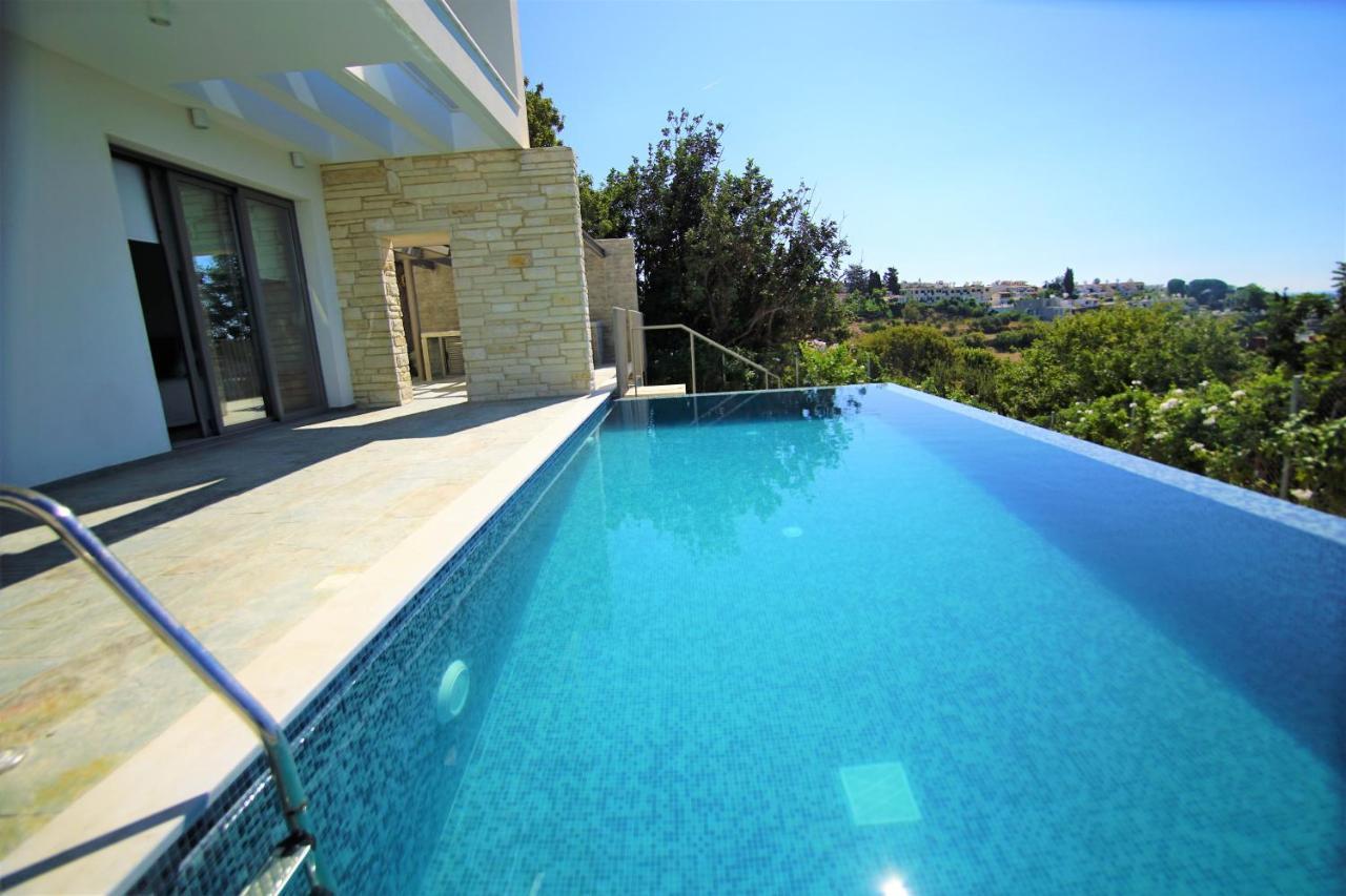 Lemba 18 Panorama Villas Pousada *