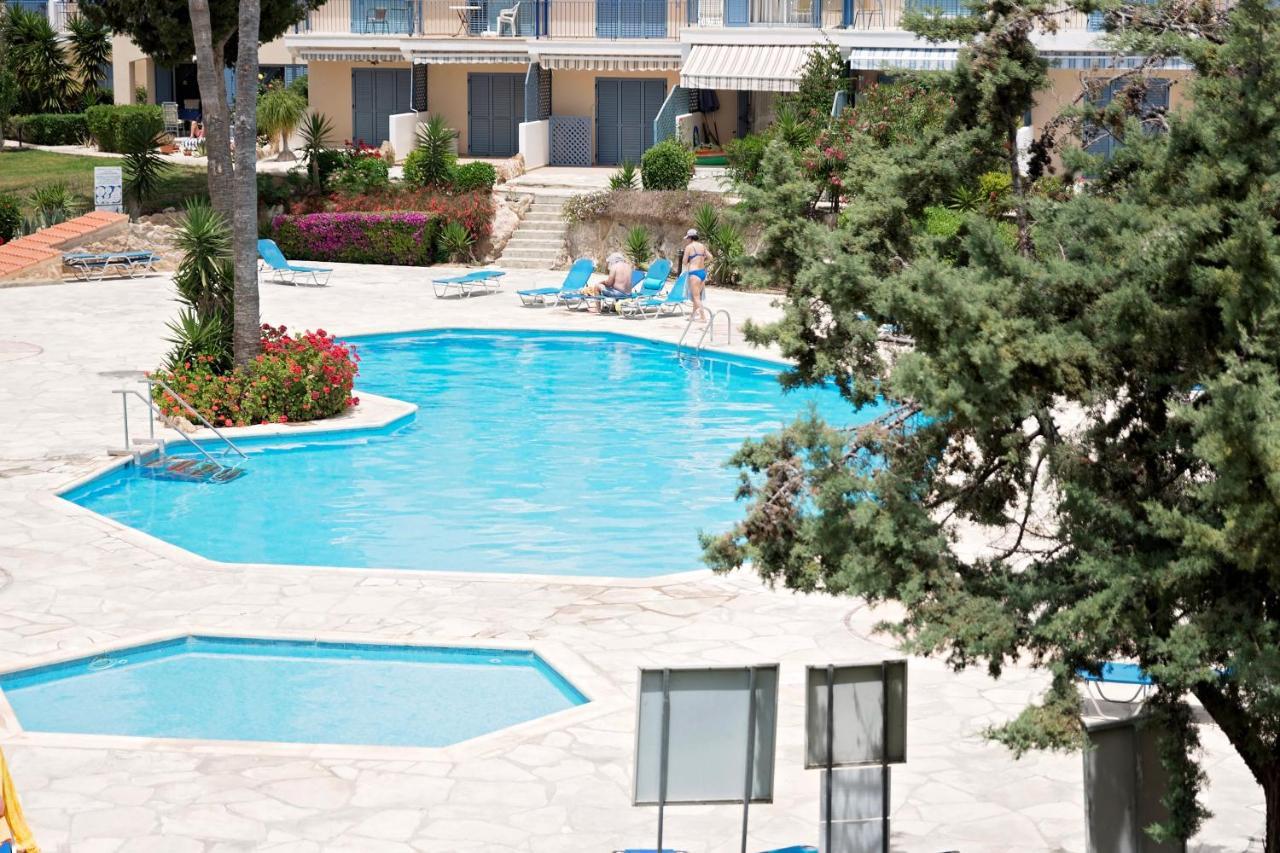 Paradise Gardens With A Large Terrace Apartment *