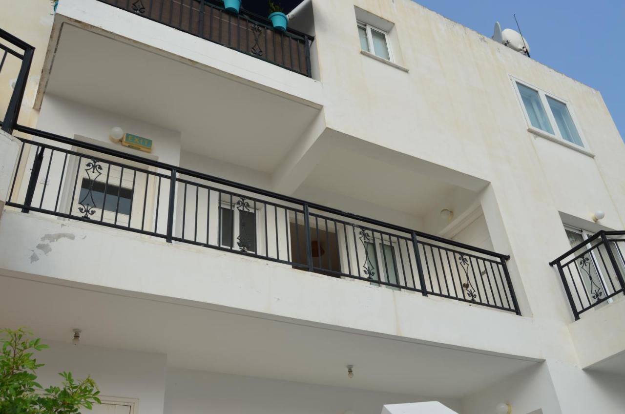 Ithaki Gardens 107 Apartment Paphos