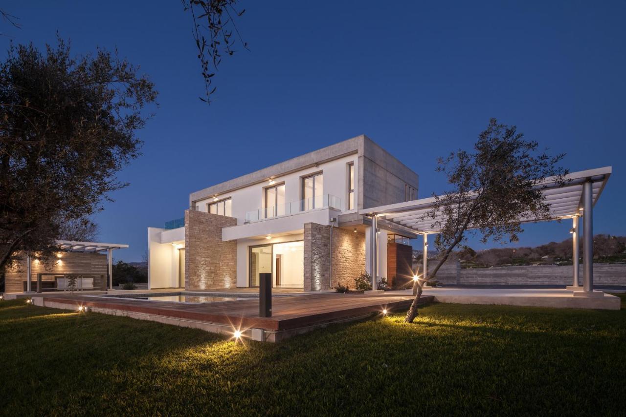 Villa Olive Grove 4 Bedroom *