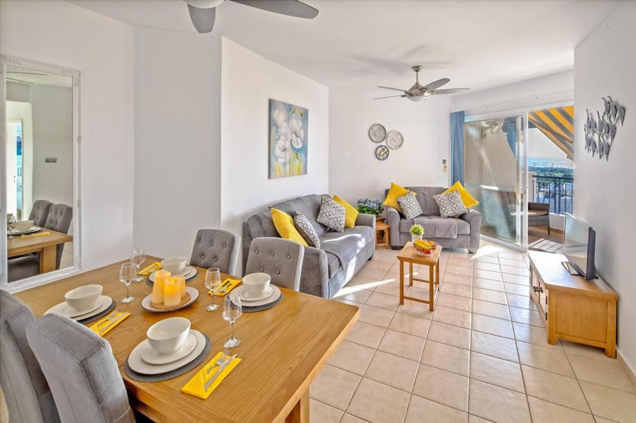 207 Kings Palace Seaview Apartamento