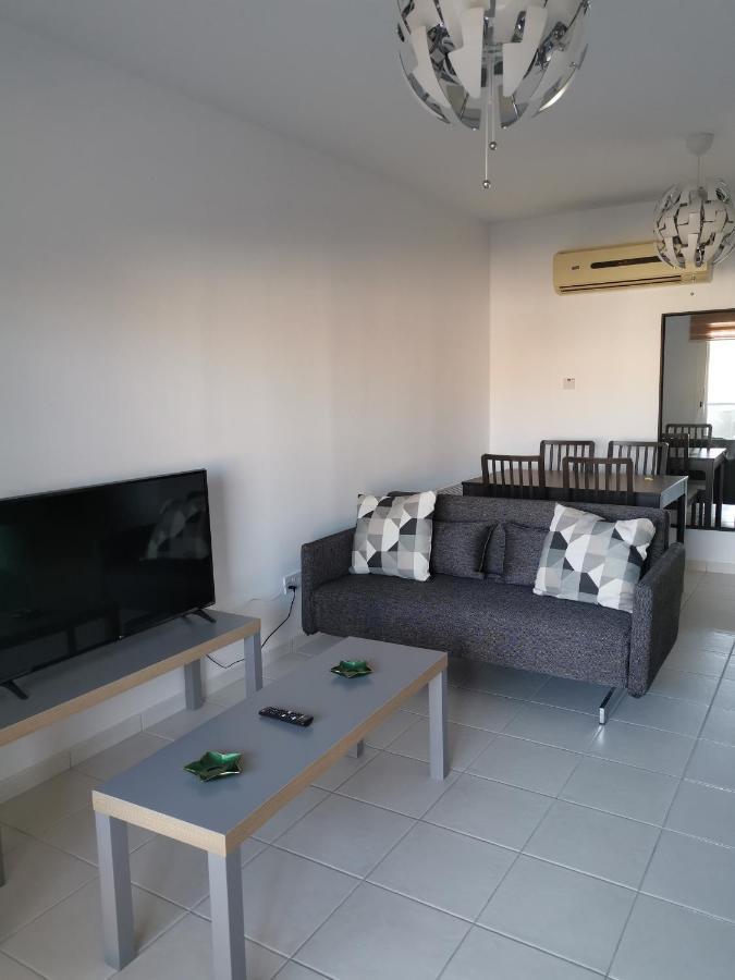 Apartment Iris Village, Near Kings Avenue Mall - By Imh Travel & Tours Paphos