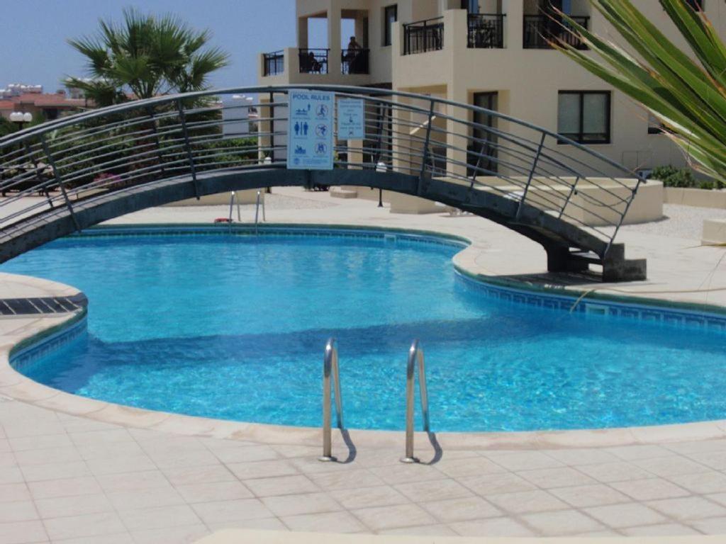 Beautiful 2-Bedroom Apartment - Great Location * Paphos