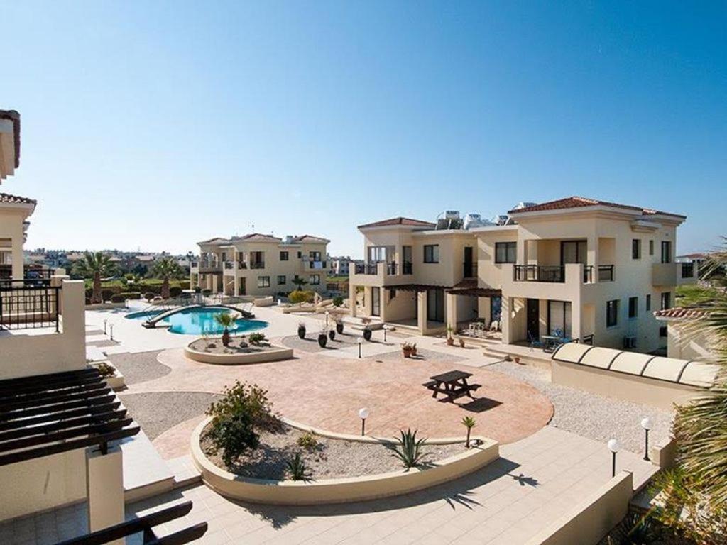 Apartment Beautiful 2-Bedroom Apartment - Great Location Paphos