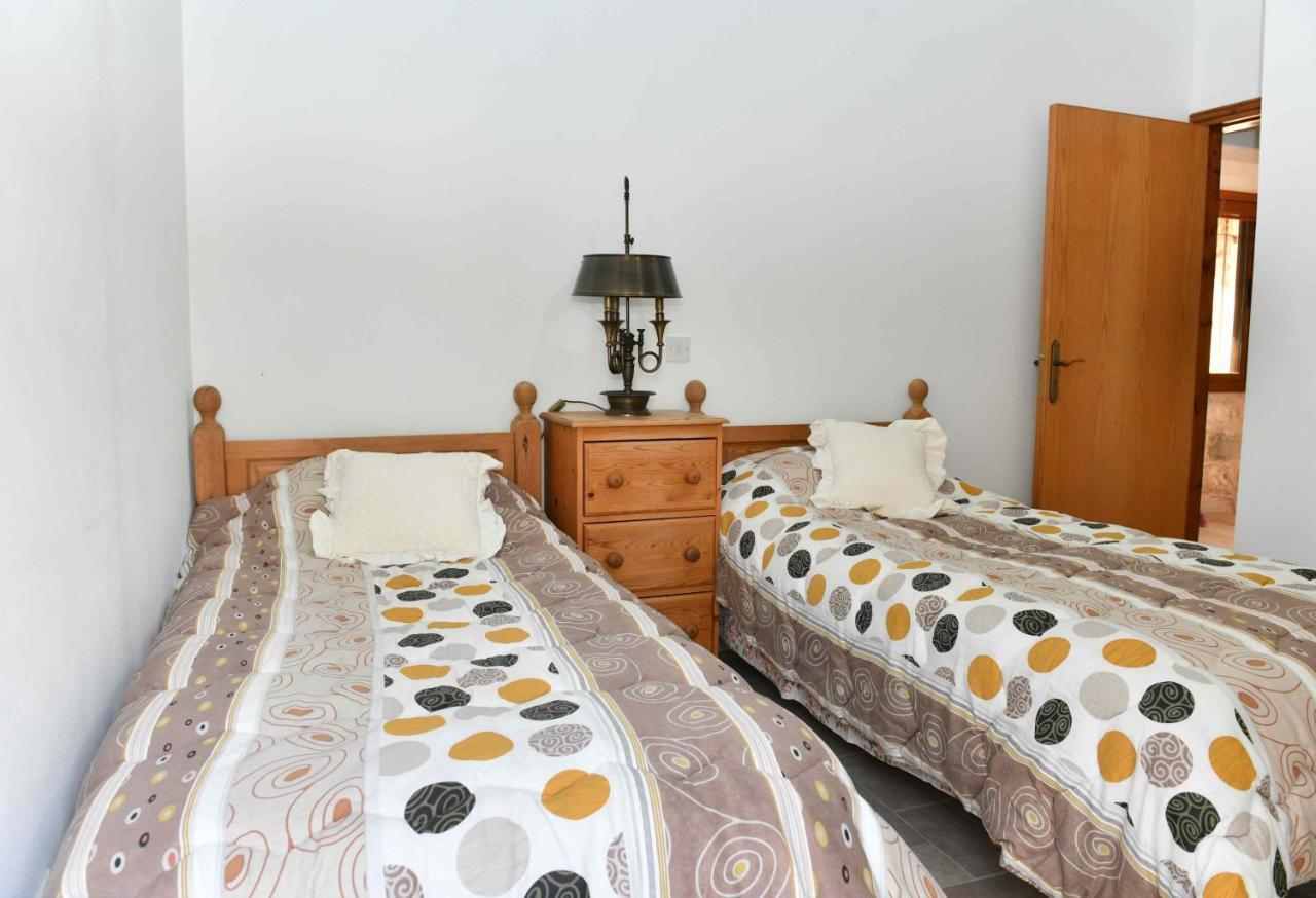 Lasa Black Rock Paphos
