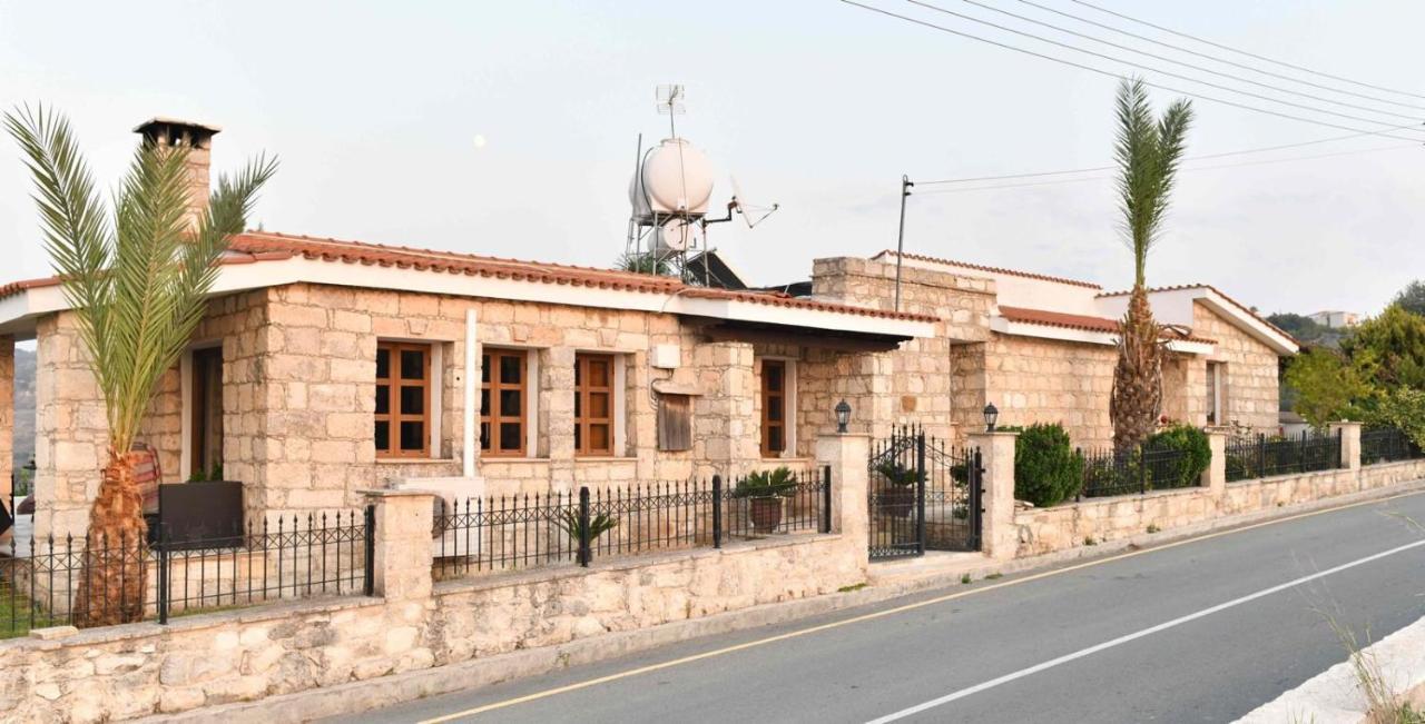 Villa Lasa Black Rock Paphos