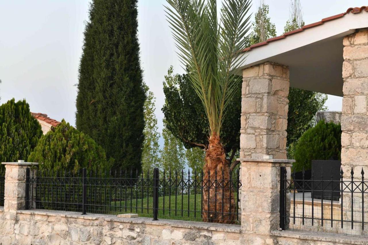 Villa Lasa Black Rock Paphos