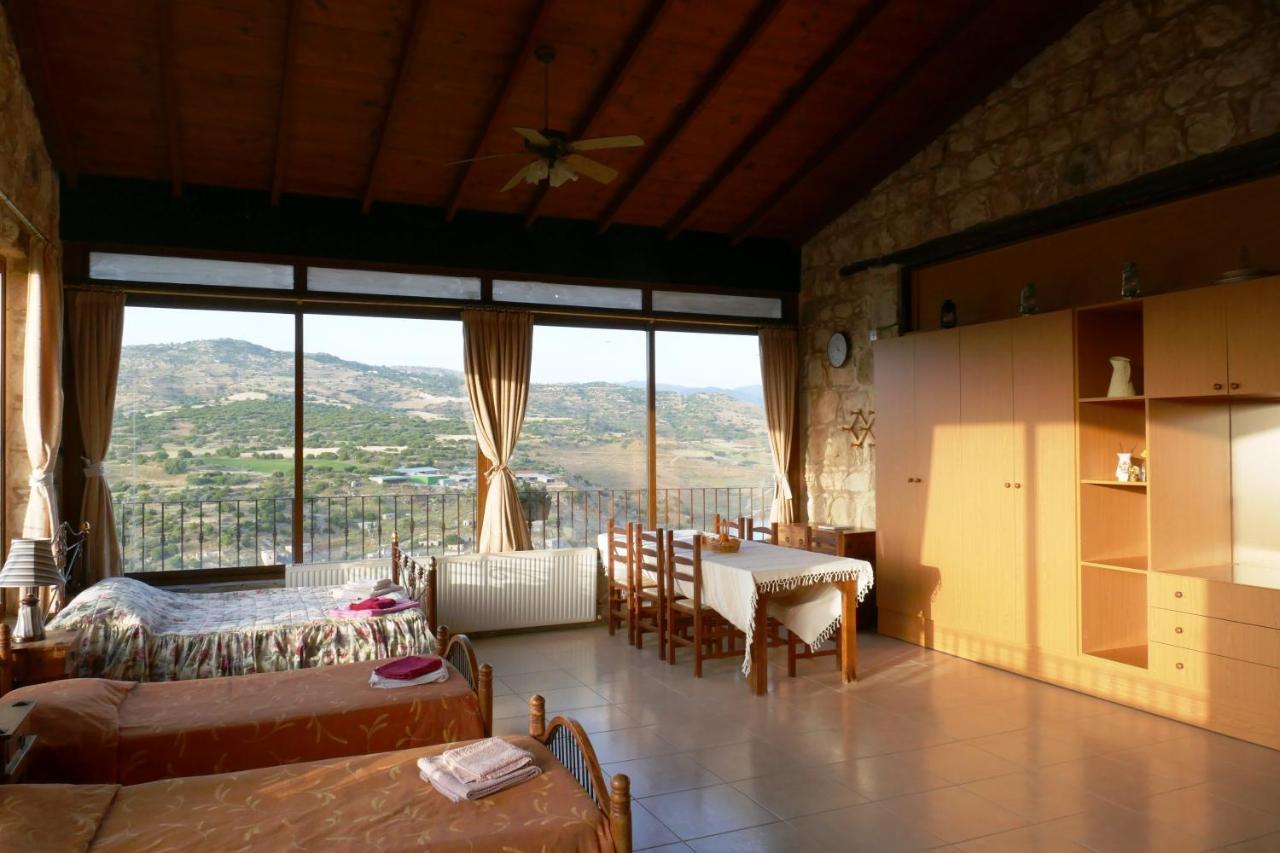 With View In Polis Area Simou