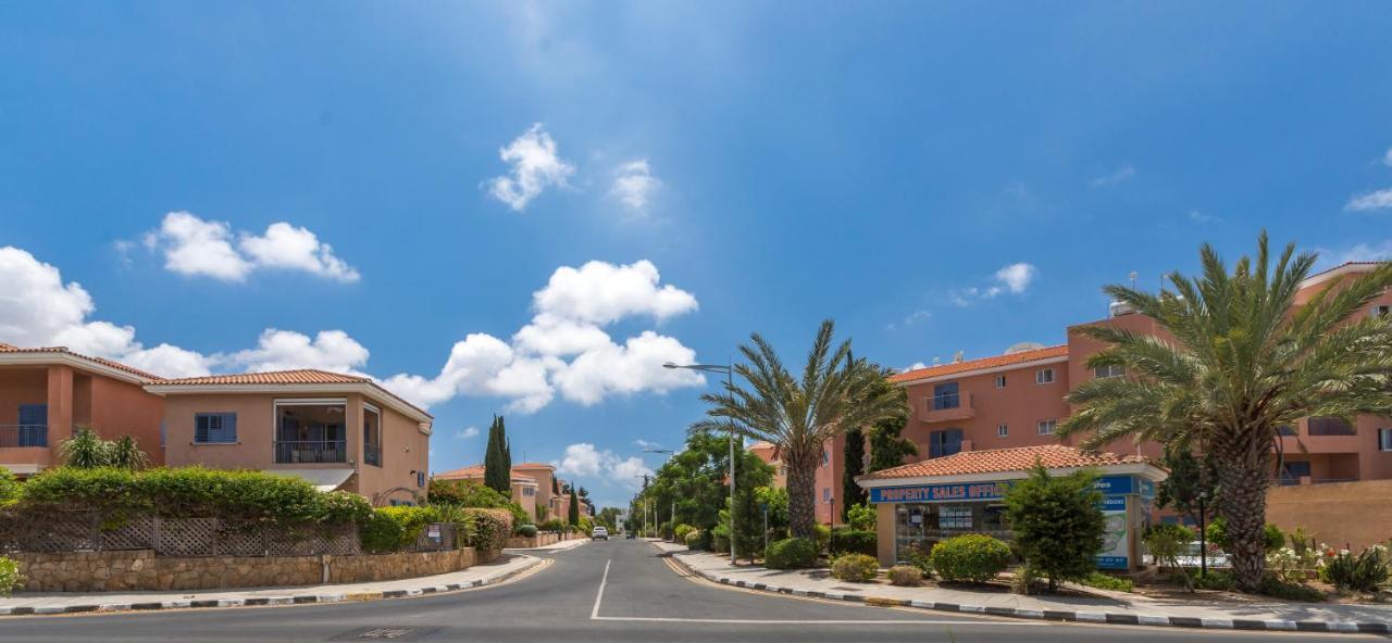 Apartment Resitour - Limnaria Gardens
