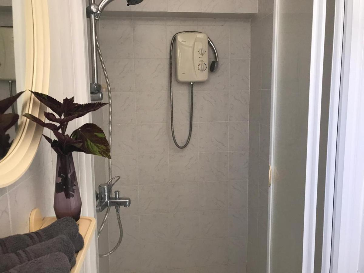 Sweet N' Boujee With Varenda Apartment *