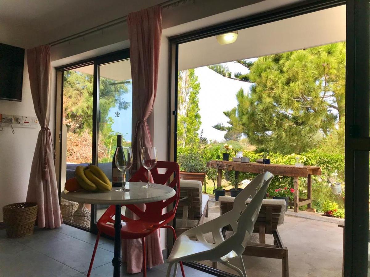 Sweet N' Boujee With Varenda * Paphos