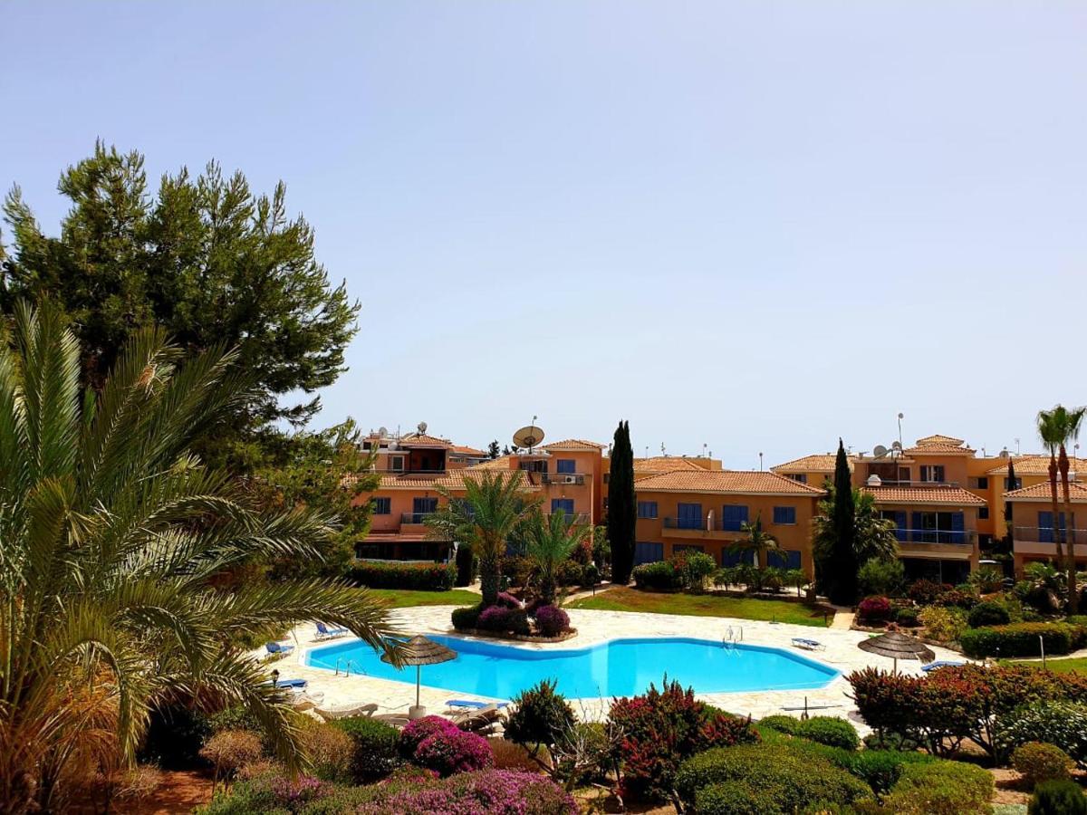 Apartment Limnaria Villas - Spacious 2 Bedroom Paphos