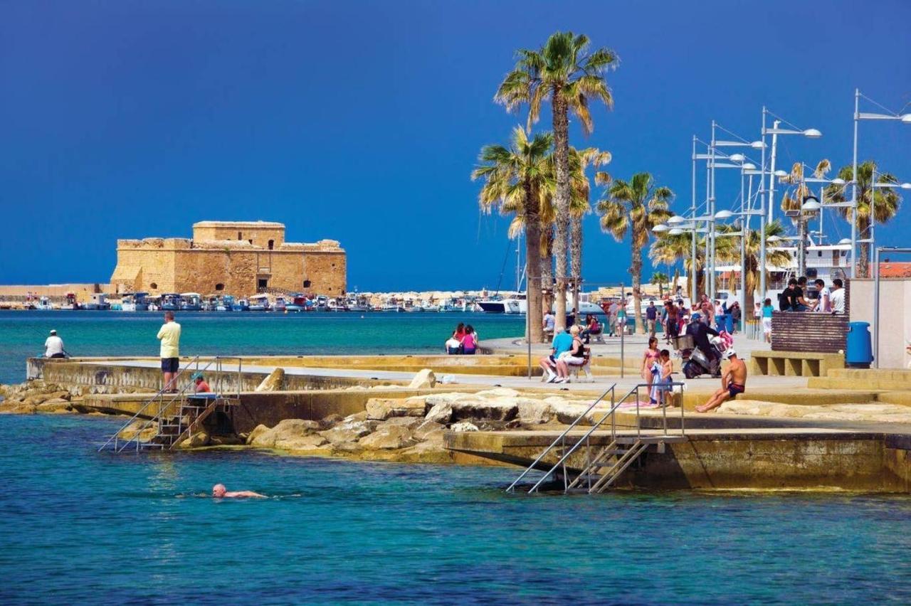 Poseidon 51 - Beachfront Two Bedroom * Paphos