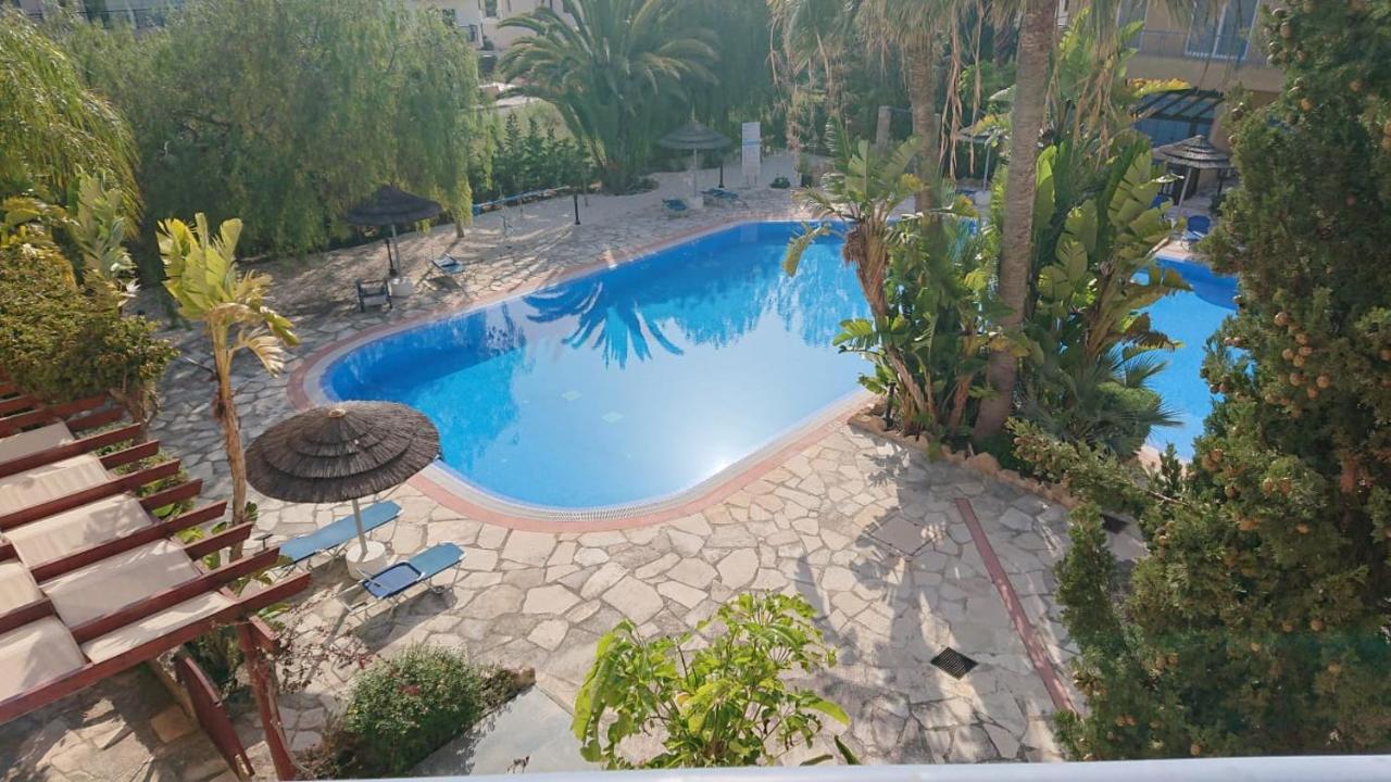 Sea View Peyia, * Paphos