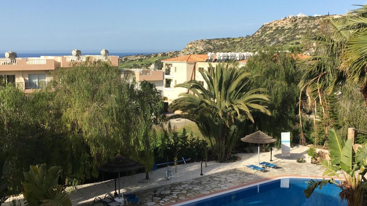 Sea View Peyia, *