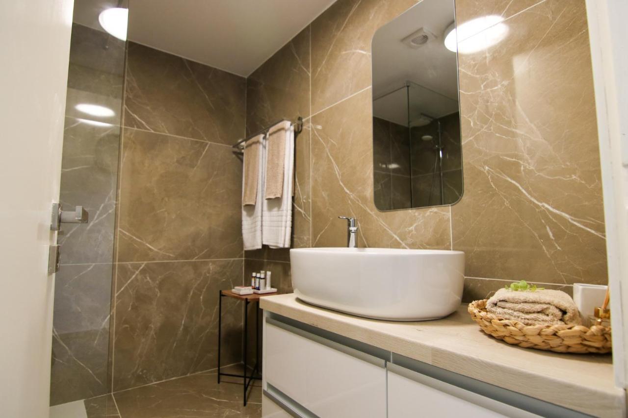 Phaedrus Living: Seaside Luxury Flat Limnaria 152 Apartamento