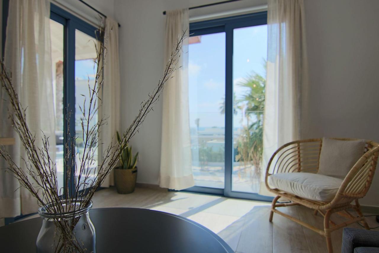 Phaedrus Living: Seaside Luxury Flat Limnaria 152 *