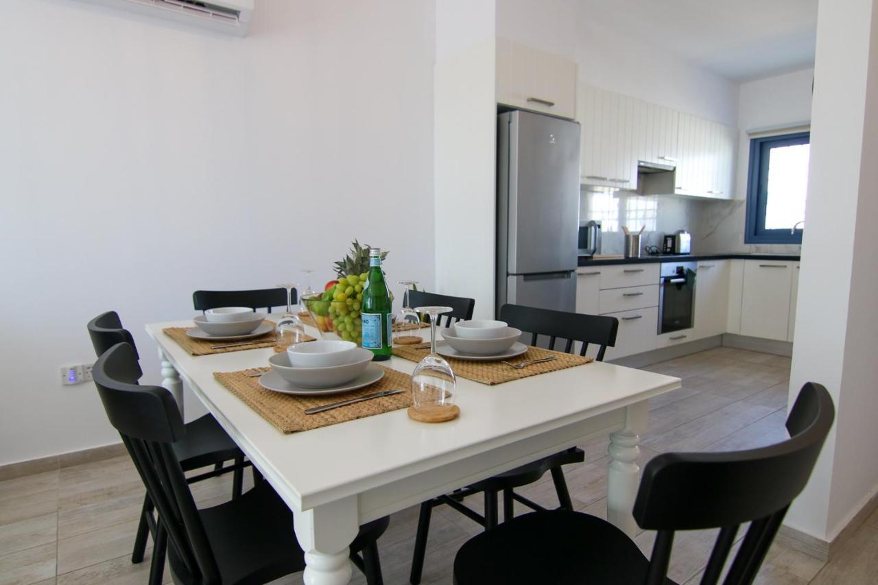 Phaedrus Living: Seaside Luxury Flat Limnaria 152 Paphos