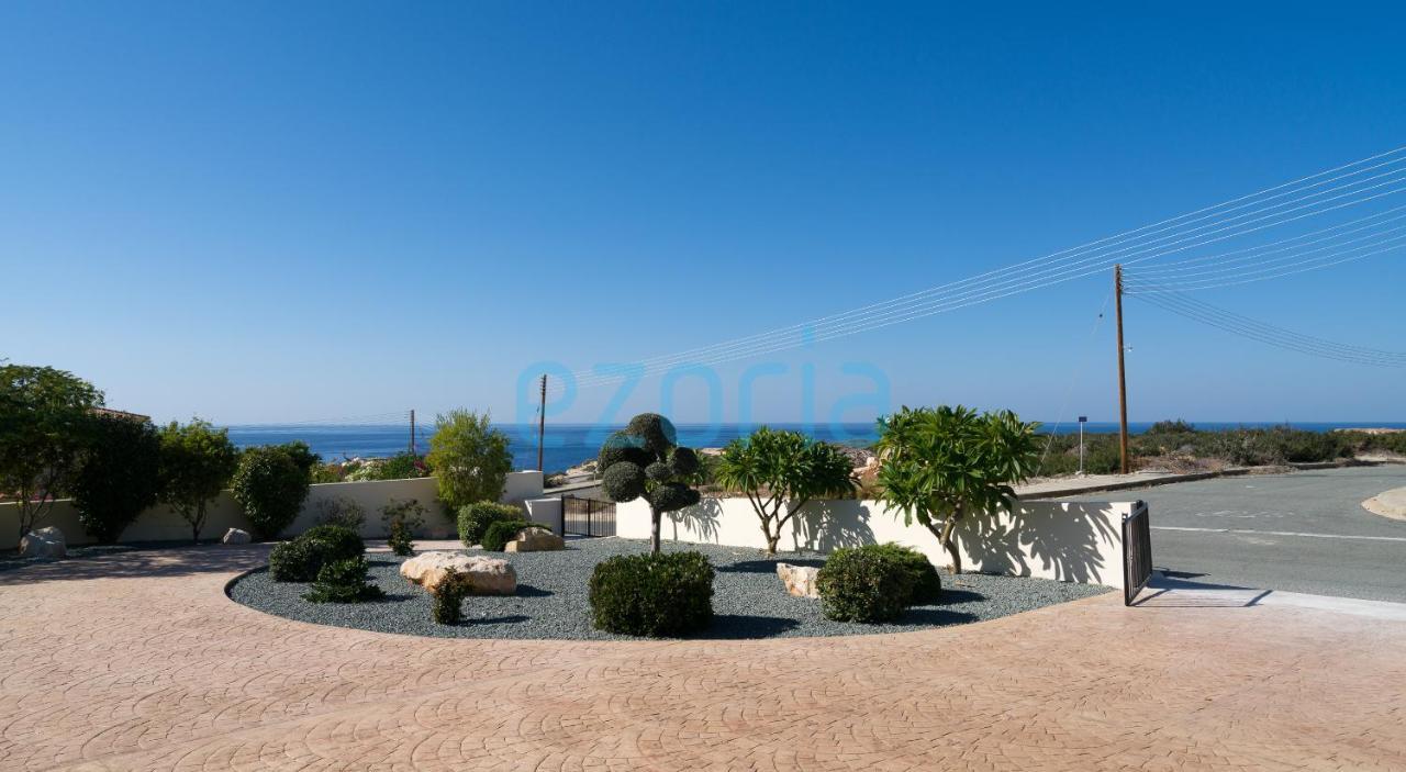 Villa Felicia In Sea Caves *