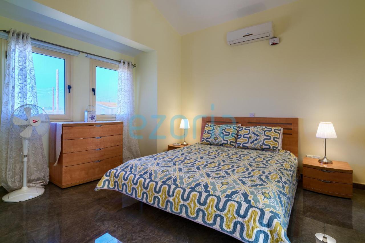 Villa Felicia In Sea Caves Paphos