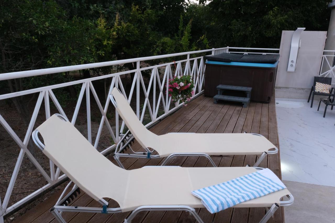 Luxury Fani House Next To Harbor Area With Jacuzzi Apartment *