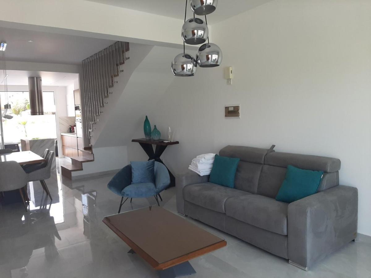 Melanos Fully Renovated Townhouse With Private Pool Apartment Paphos