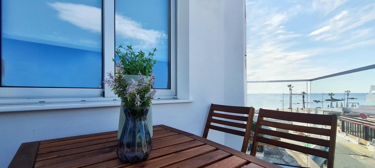 Phaedrus Living: Seaside Luxury Flat Lighthouse 69 *
