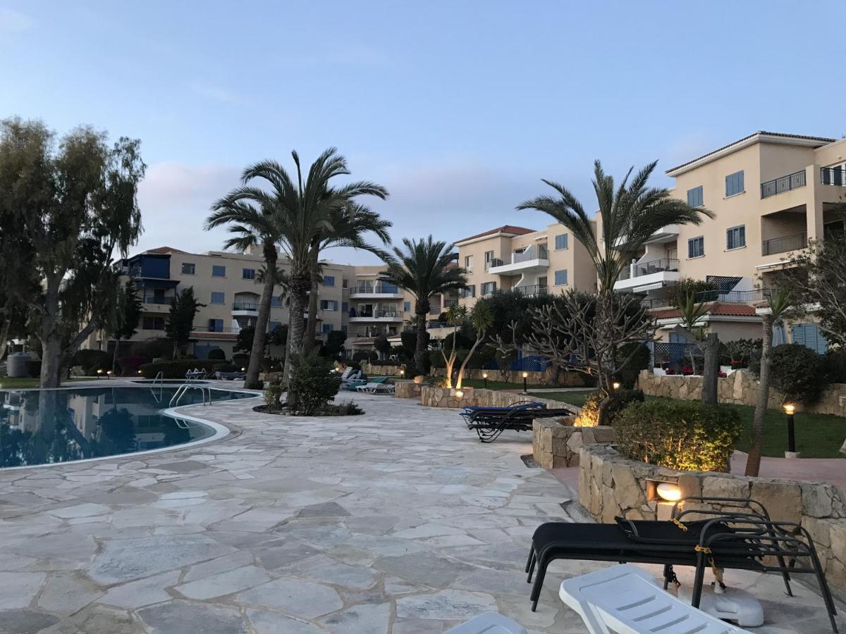 King's Palace Apt With Sea View Paphos