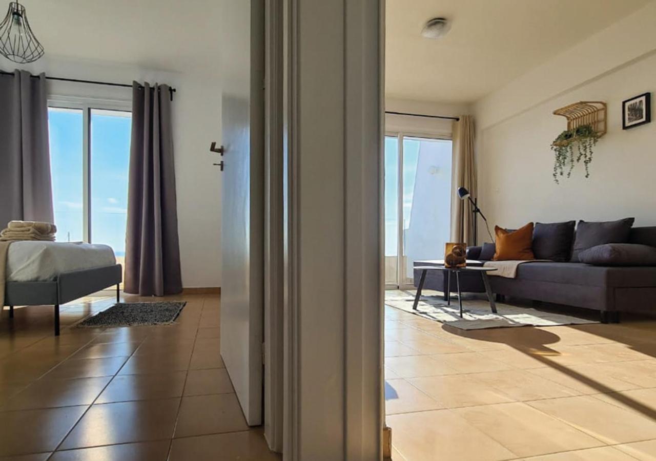 Phaedrus Living: Seaview Luxury Flat Paphinia 204 * Paphos