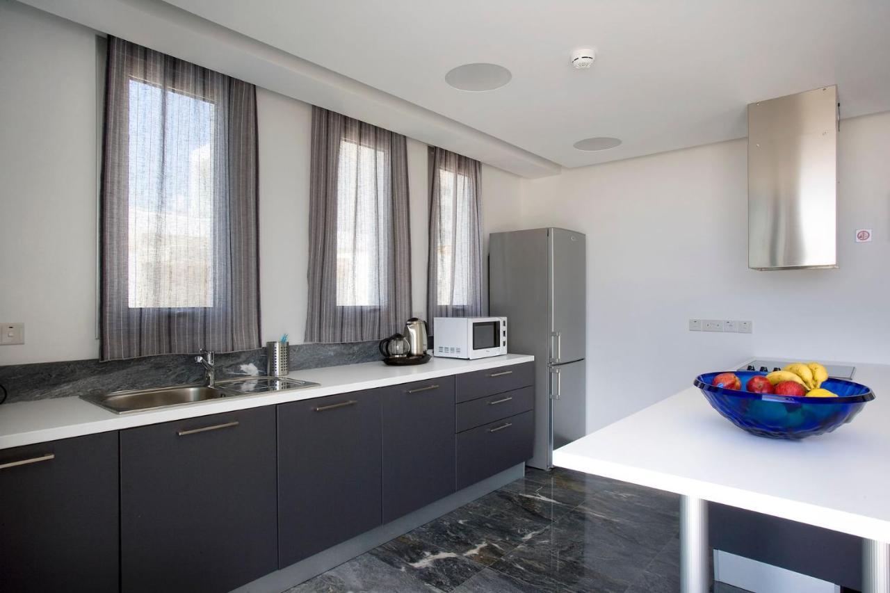 Villa Paradise Cove Luxurious Beach Villas Aqua 2 Bedroom Villa Paphos