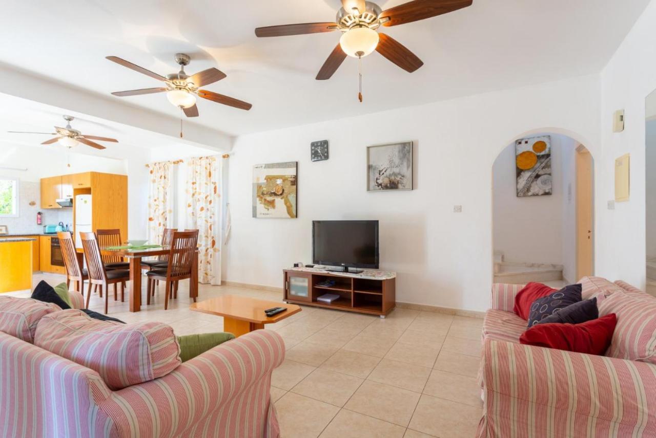 Villa Coral Aura Paphos