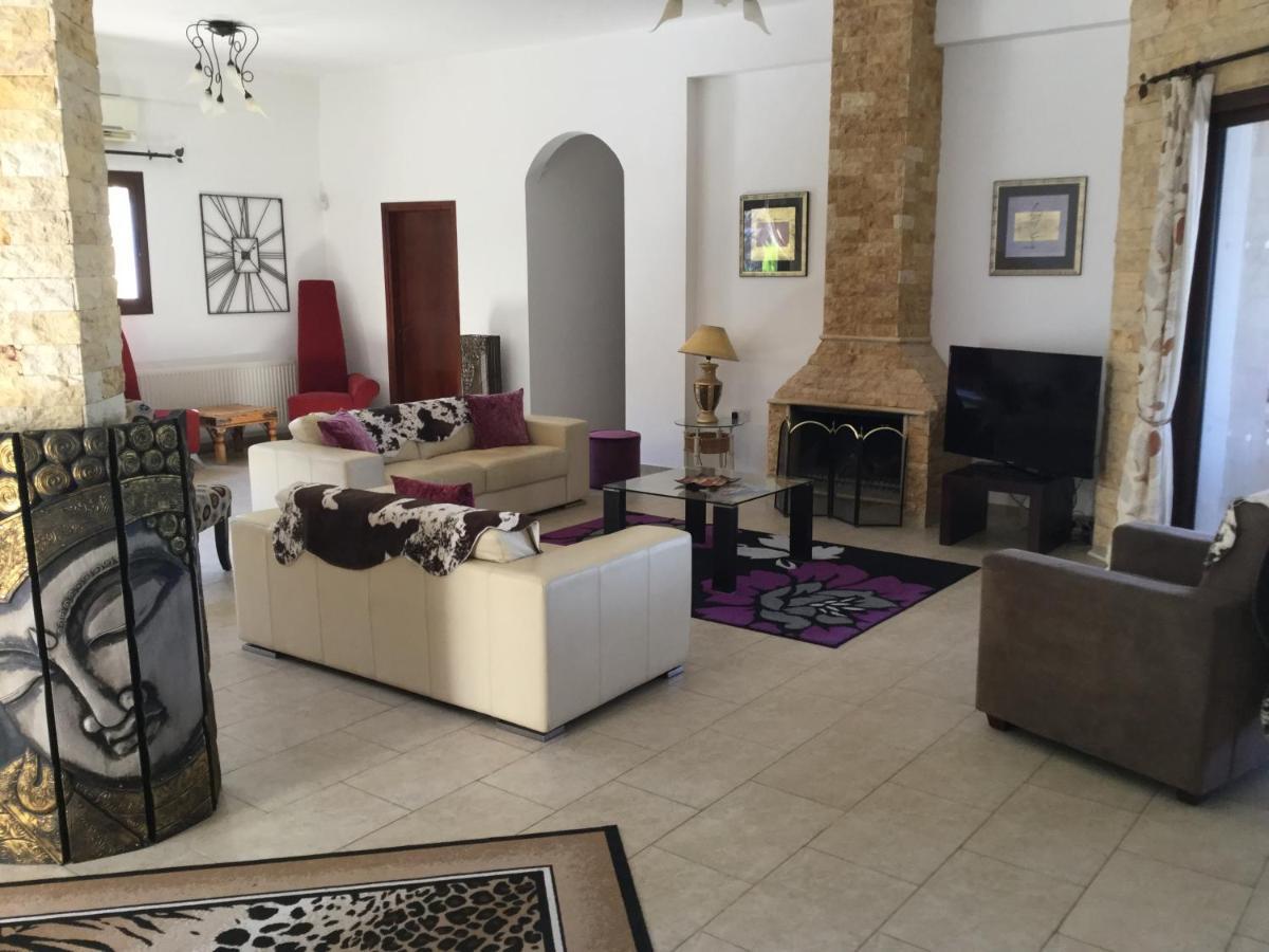 Asteri, Views, Private, Pool Heating On Request, 30 Mins From Paphos