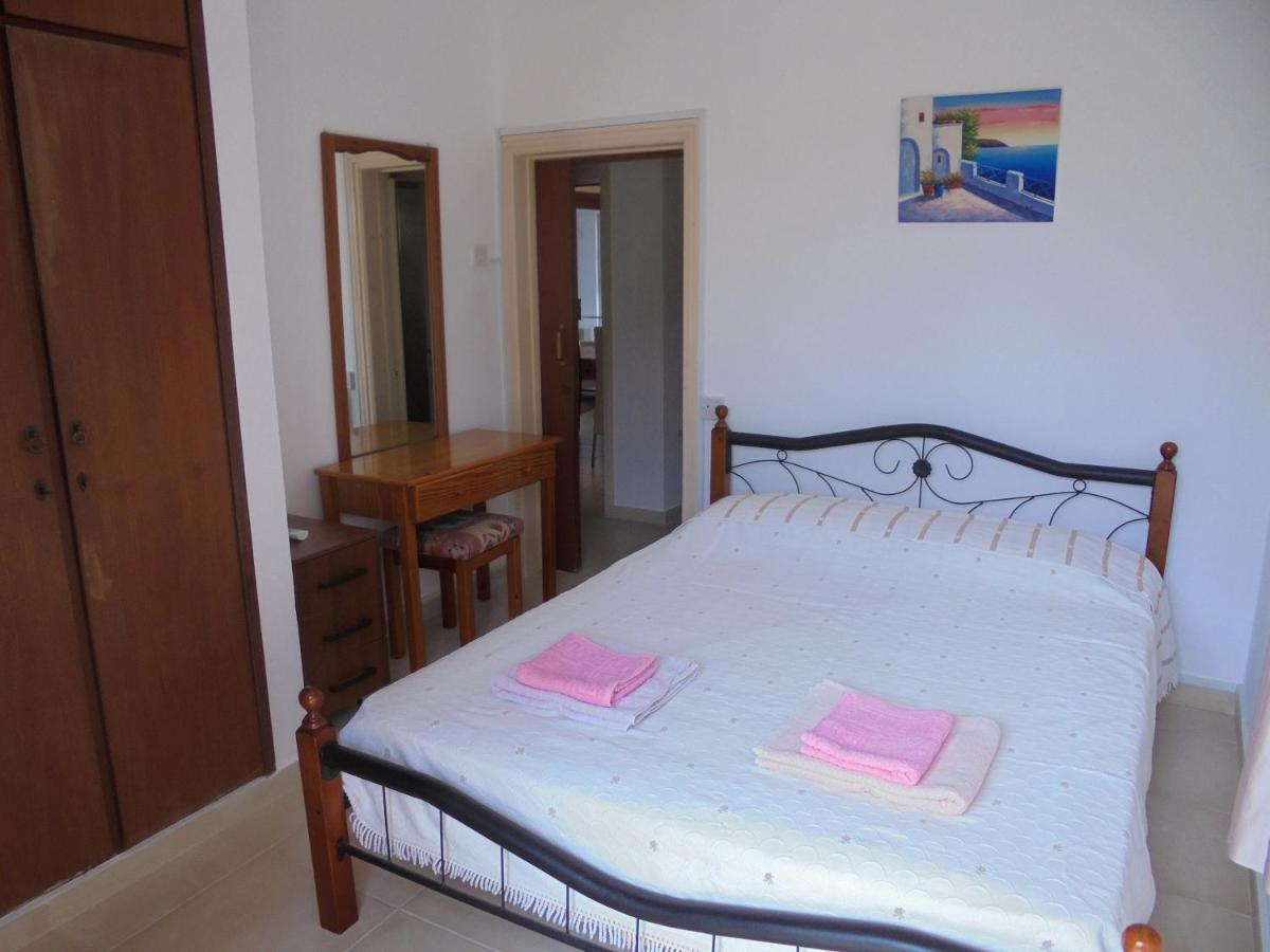 Niki Court Apartment Paphos