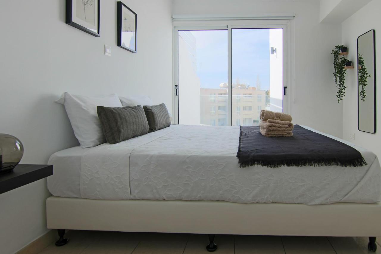 Phaedrus Living Seaside Junior Lighthouse 63 Paphos
