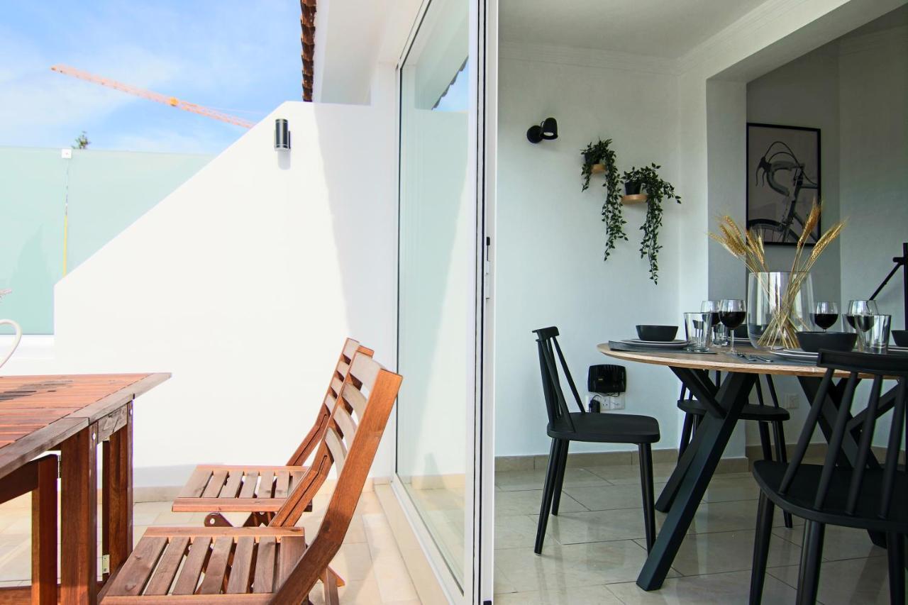 Phaedrus Living Seaside Junior Lighthouse 63 Apartment Paphos
