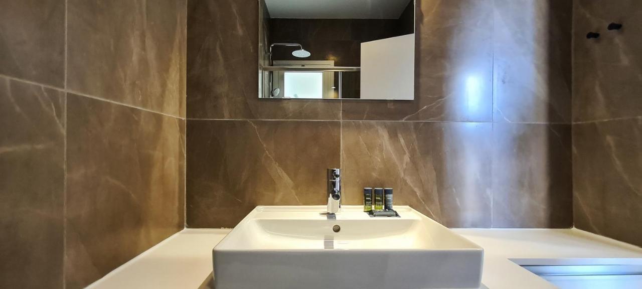 Phaedrus Living Seaside Luxury Flat Athina 123 Apartment