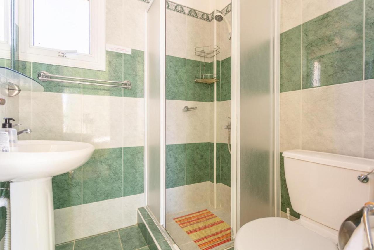 Coral Aura Villa Paphos