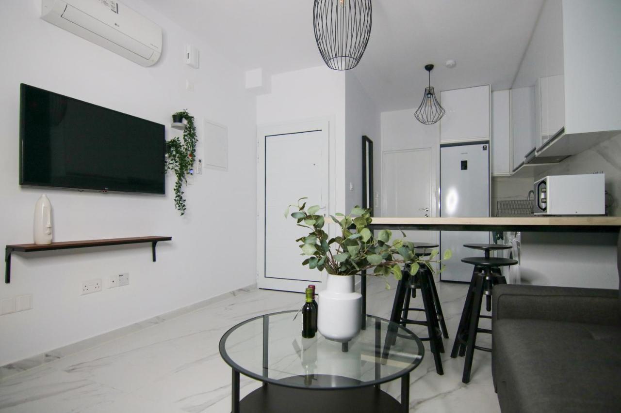 Phaedrus Living Seaside Romantic Flat Limnaria 123 *
