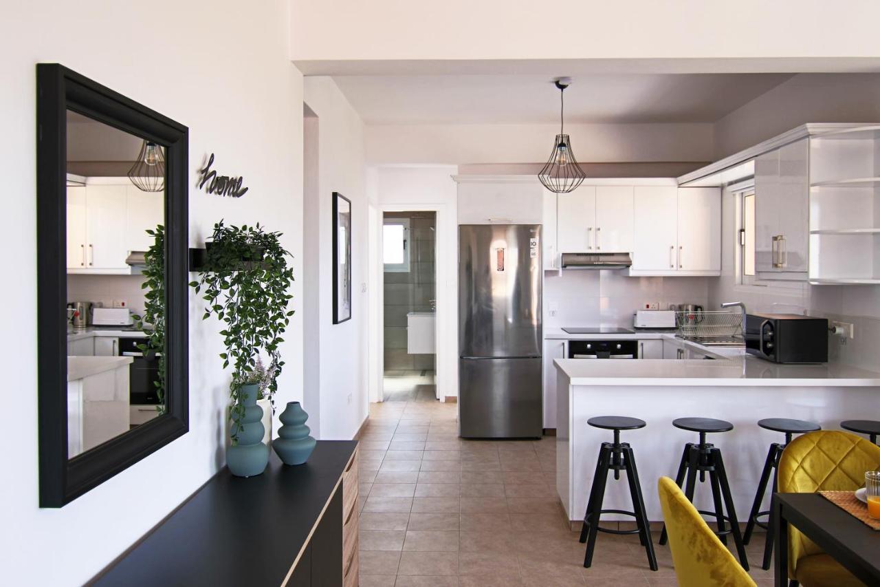 Phaedrus Living Cityview Luxury Flat Walnut Grove Apartment Paphos