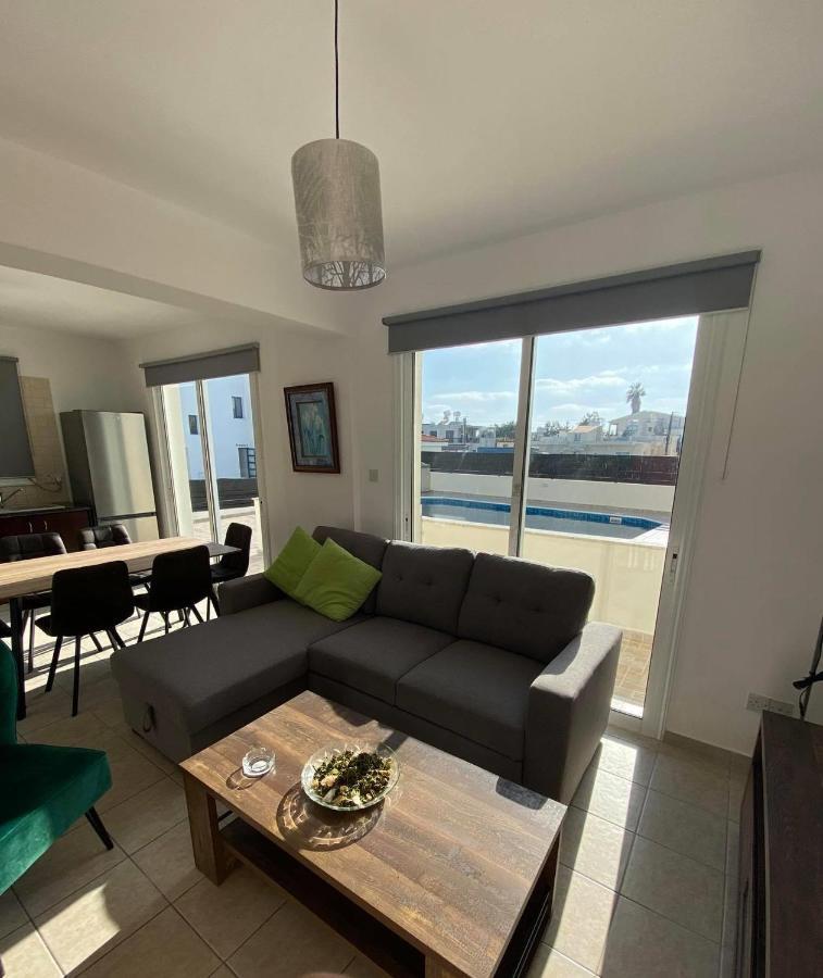 Cosy In Kato With Pool Access Apartment *