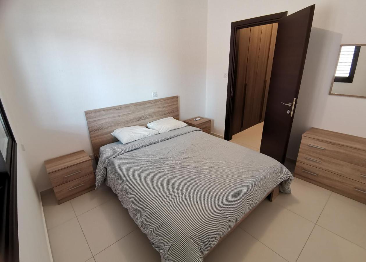 Aphrodite Gardens Holiday With Shared Pool Apartment