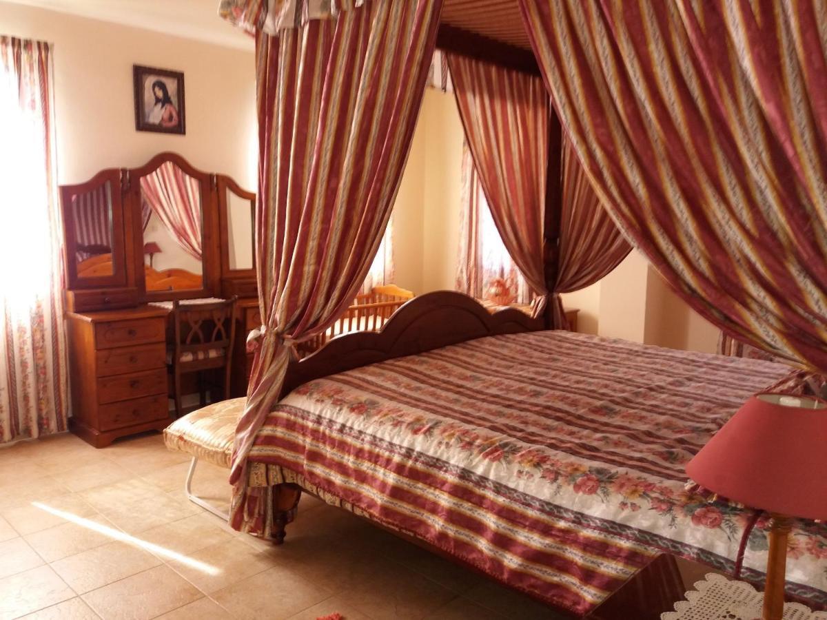 Villa Ayios Sozontas - The Ideal Getaway *