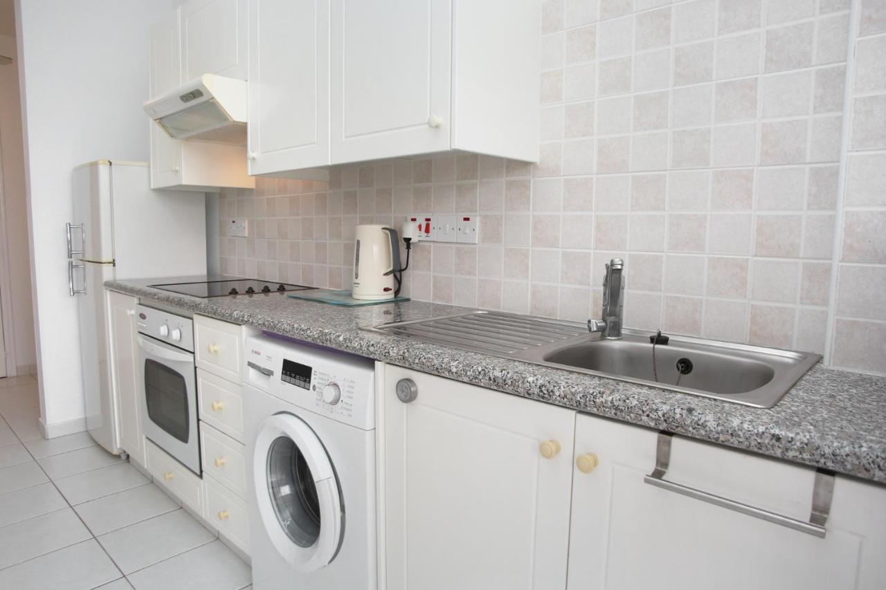 Iris Village Kato Apartment Paphos