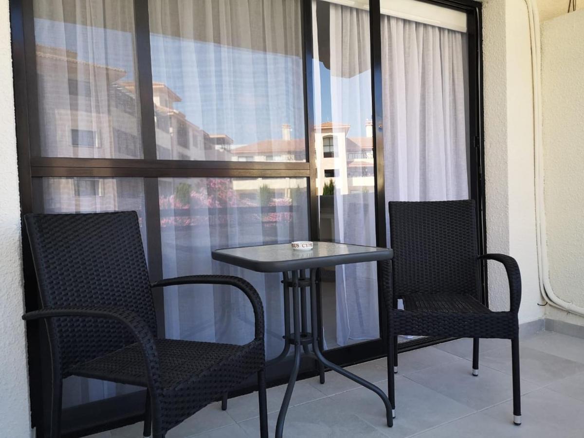 Apartment In Heart Of Tourist Area Of *