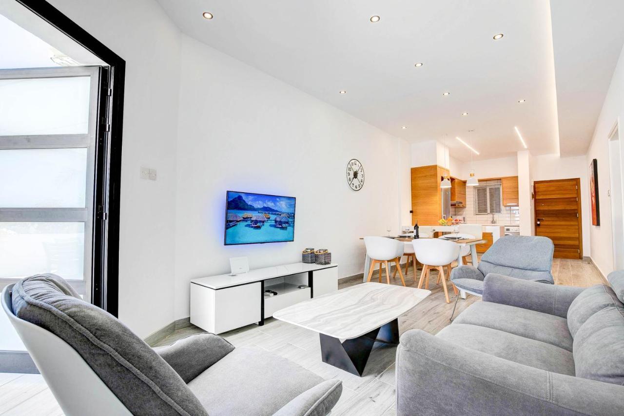 The Apollo - Luxury Apt * Paphos